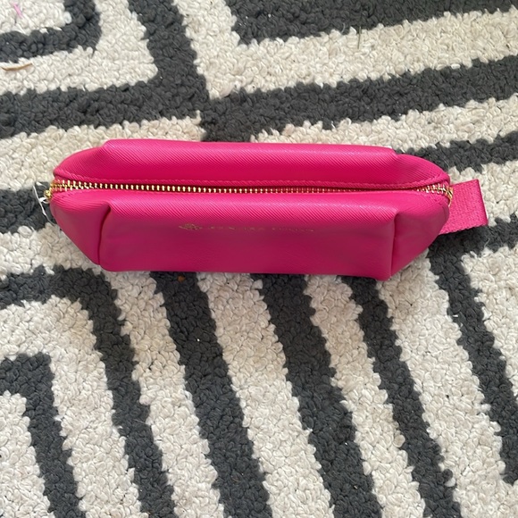 Kendra Scott Small Cosmetic Zip Case in Hot Pink - Picture 2 of 5